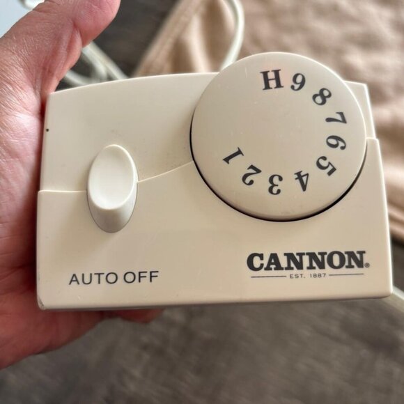 Cannon Electric Hated Works Grest Blanket Cream Size OS - Picture 9 of 10